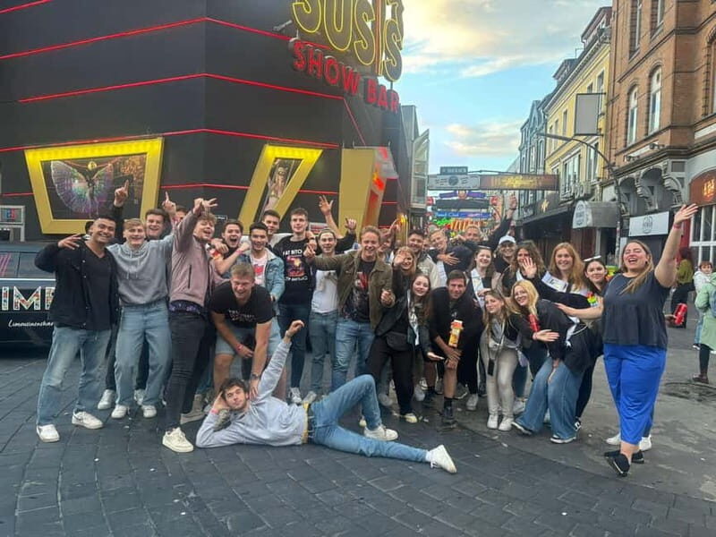 Hamburg: Night Pub Crawl through the Reeperbahn - What to Expect from the Hamburg Night Pub Crawl