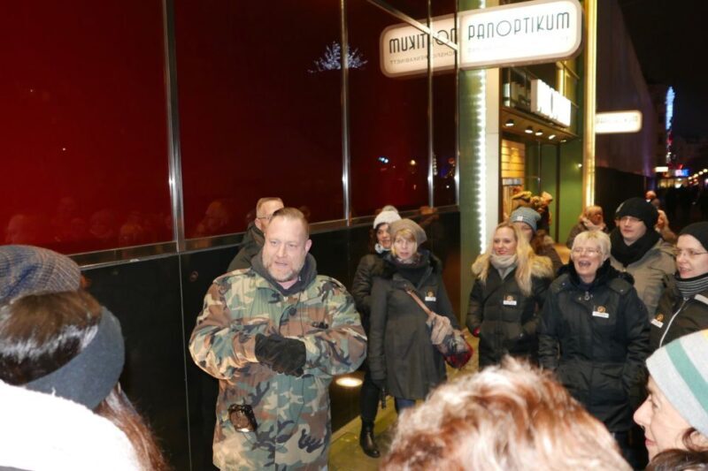 Hamburg: Olivia Jones Tour with Iconic Barker Fabian - FAQs