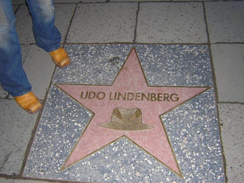 Hamburg: Original Kiez Tour in German with Eddy Kante - FAQ