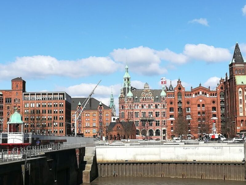 Hamburg: Private 3-Hour Guided Car Tour - An In-Depth Look at the Hamburg Private Car Tour