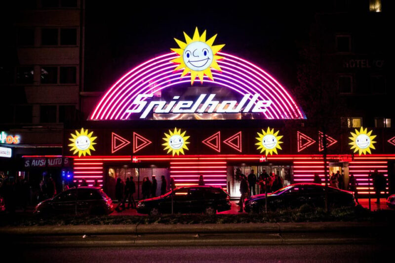 Hamburg: Private St. Pauli Red Light District Tour - Is This Tour Worth the Price?