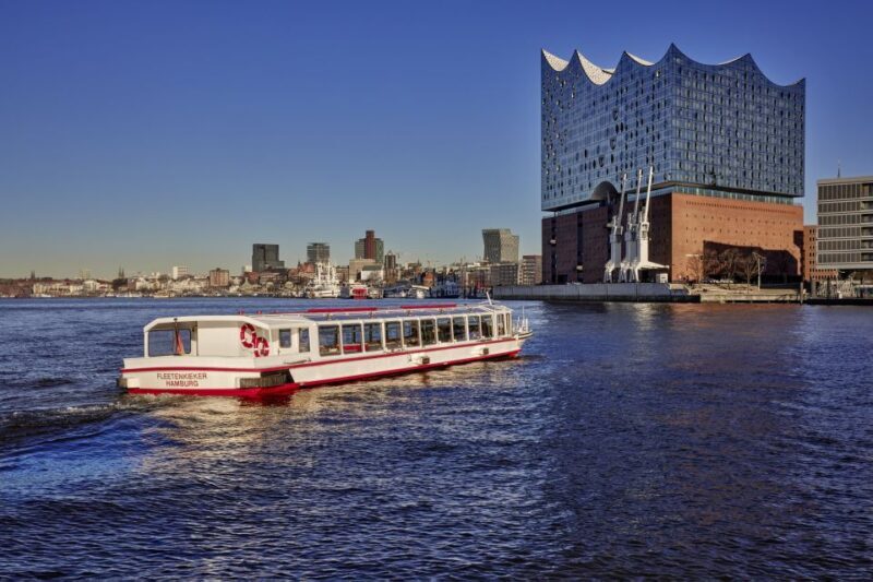 Hamburg: Sightseeing Cruise through the City's Waterways - Key Points