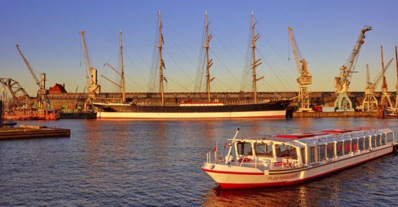 Hamburg: Sightseeing Cruise through the City's Waterways - Final Thoughts