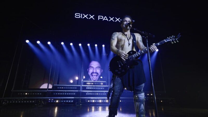 Hamburg: SIXX PAXX Men´s Perfoming Arts Show - Who Should Consider This Experience?