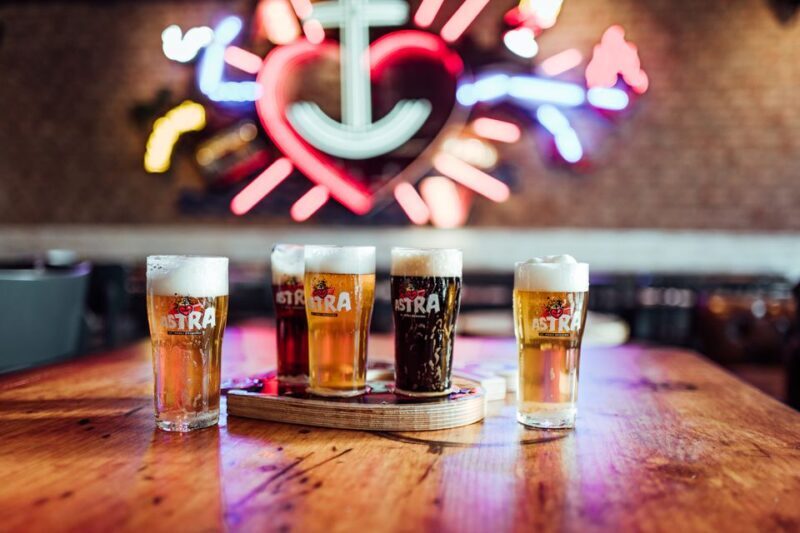 Hamburg: St. Pauli Breweries Walking Tour with Tastings - The Cultural and Visual Highlights