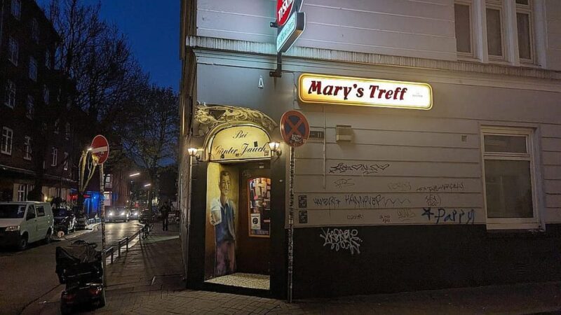 Hamburg - St. Pauli coffee klatch with ex dominatrix - perfect in rainy weather - The Itinerary: What to Expect