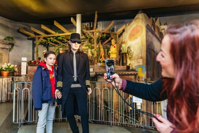 Hamburg: Ticket to the Panoptikum Waxworks - Who Will Love This Experience?