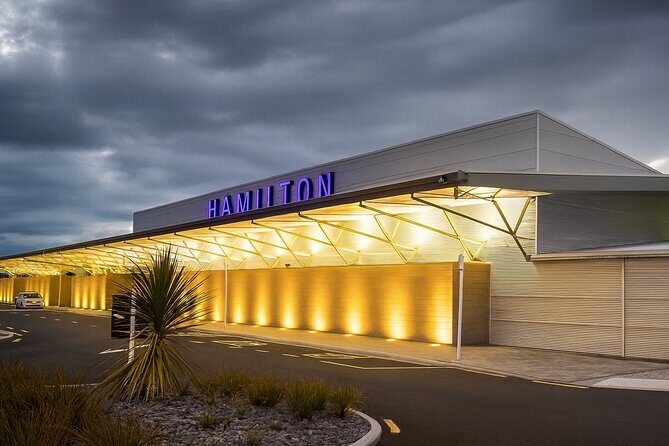 Hamilton Airport to Niagara Region Airport Service - An Honest Look at the Service