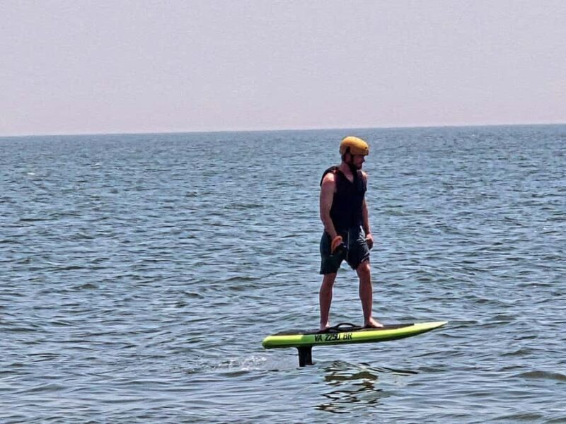 Hampton: 60-Minute eFoil Lesson - The Technical Side: Equipment and Safety