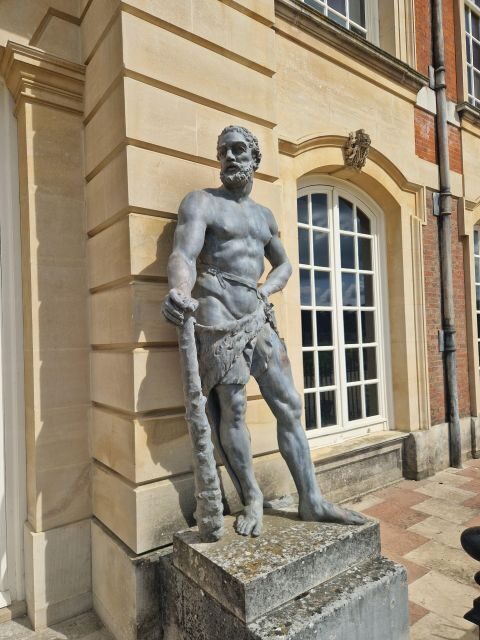 Hampton Court and Windsor Castle, a right Royal day out. - An In-Depth Look at the Royal Attractions
