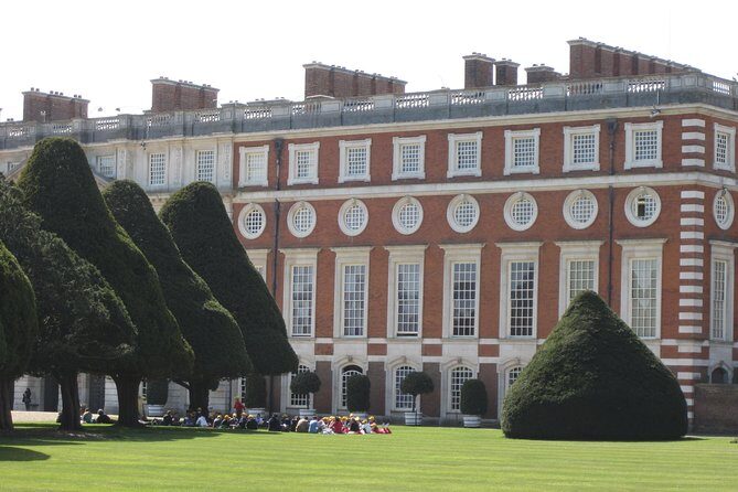 Hampton Court Palace 3hr tour: Henry VIII's & William III's intriguing Palaces - The Bottom Line: Who Will Love This Tour?