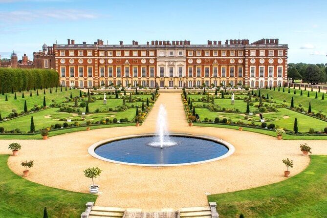 Hampton Court Palace Half Day Trip from London with Tickets - Key Points