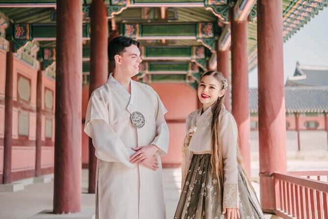 Hanbok Photoshoot and History Tour at Gyeongbokgung Palace - A Deep Dive into the Hanbok Photoshoot and History Tour at Gyeongbokgung Palace