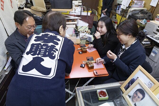 Hand-carved stamps made with craftsmen in Asakusa, Tokyo - Key Points