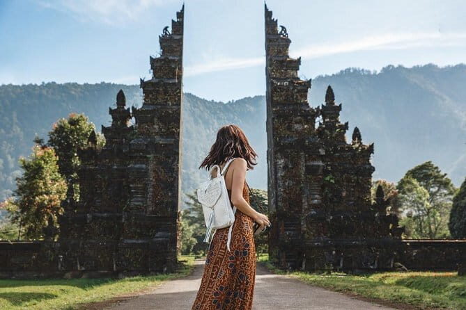 Handara Gate, Bratan Temple & Insta Spots - Exploring Bali’s Northern Highlights