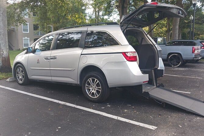 Handicap Orlando Airport MCO or Hotel Transfer - A Detailed Look at the Experience