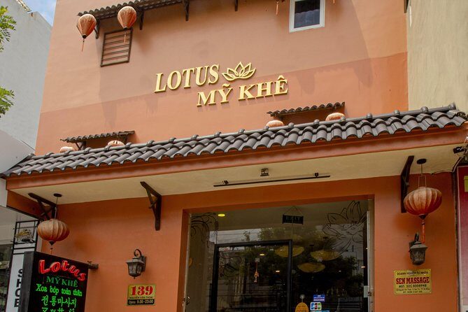 Hands Body Massage 90 mins with aroma oils - A Closer Look at the Experience