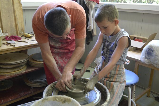 Hands on clay - be creative and make a pot - What to Expect from the Workshop