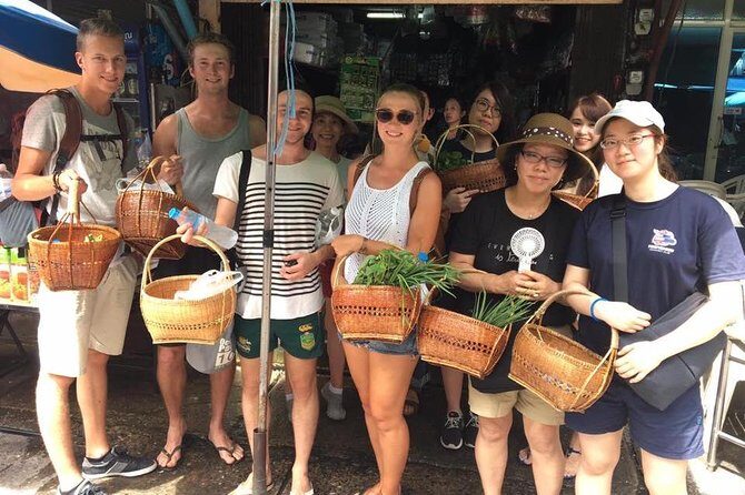 Hands on Thai Cooking Class and Market Tour - Who Would Love This?
