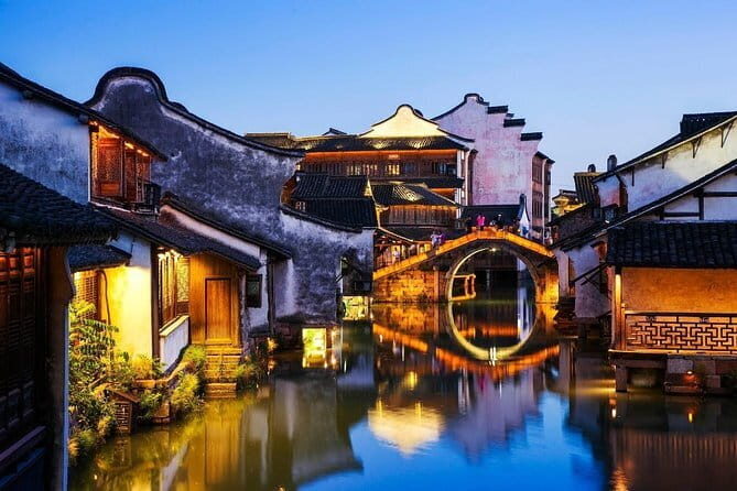 Hangzhou Private Tour to Wuzhen Water Town with Lunch or Dinner - Key Points