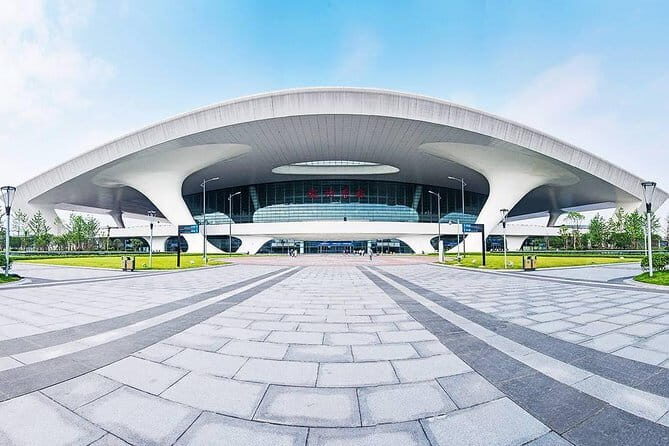 Hangzhou Private Transfer: City Hotels to Railway Station - Key Points
