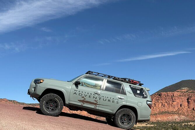 Hanksville Moonscape Overlook and Long Dong Silver Tour - FAQ