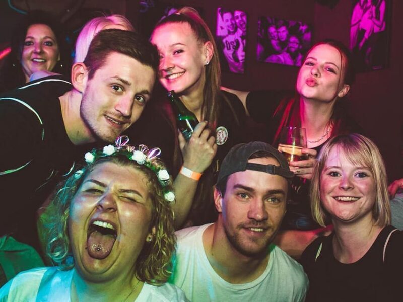 Hannover: Private pub crawl with insider-guide & free shots - What to Expect from Hanover’s Private Pub Crawl