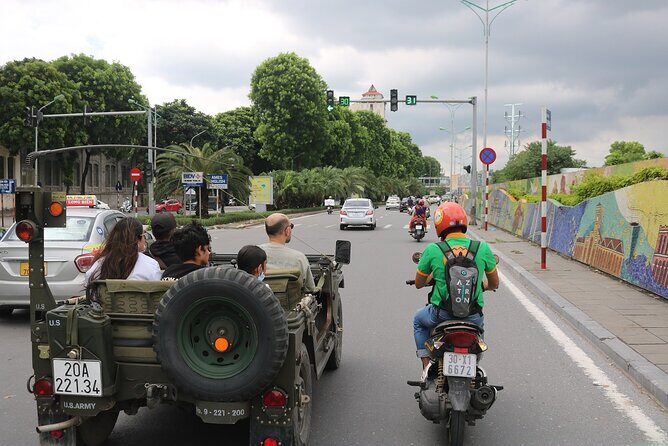 Hanoi City Tour Highlight, Train Street Combine visit Countryside - An In-Depth Look at the Hanoi Tour Experience