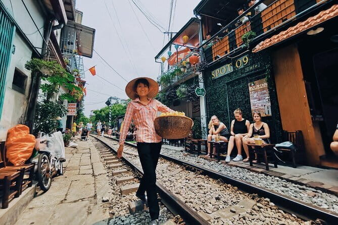 Hanoi City Walking Tour Explore Local Culture and Train Street - Exploring Hanoi’s Heartbeat: What to Expect from the Tour