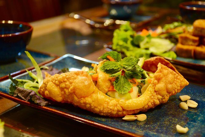 Hanoi Cooking Class: Local Market Tour & Free Local Wine Tasting - Key Points