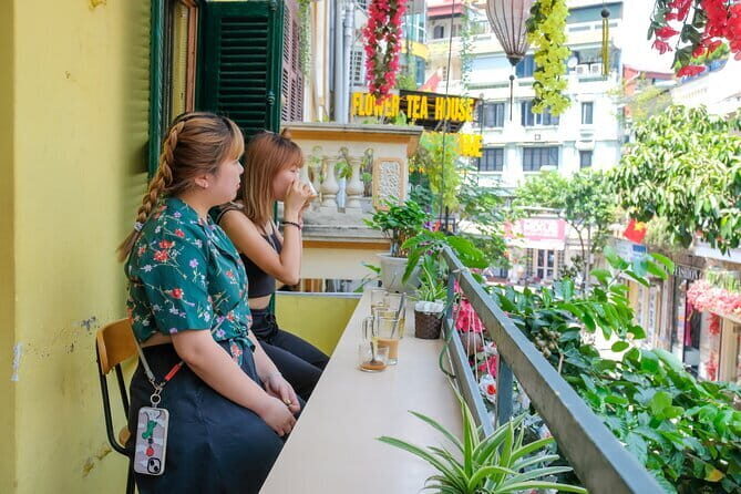 Hanoi Cyclo and Street Food Tour - Starting Point and Initial Impressions