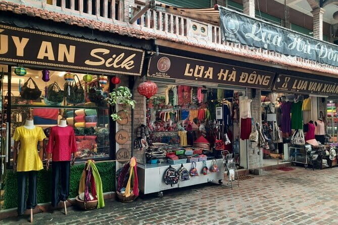 Hanoi Hidden Gems: Van Phuc Silk, Duong Lam Village Private Tour - Exploring Hanoi’s Hidden Gems: An In-Depth Look at the Tour