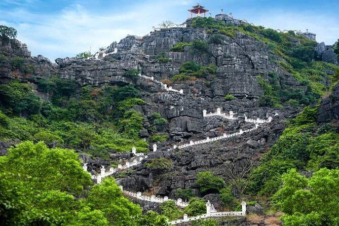 Hanoi - Hoa Lu - Trang An - Mua Cave - 1 Day Tour - Luxury Limousine From Hanoi - Why This Tour Offers Outstanding Value
