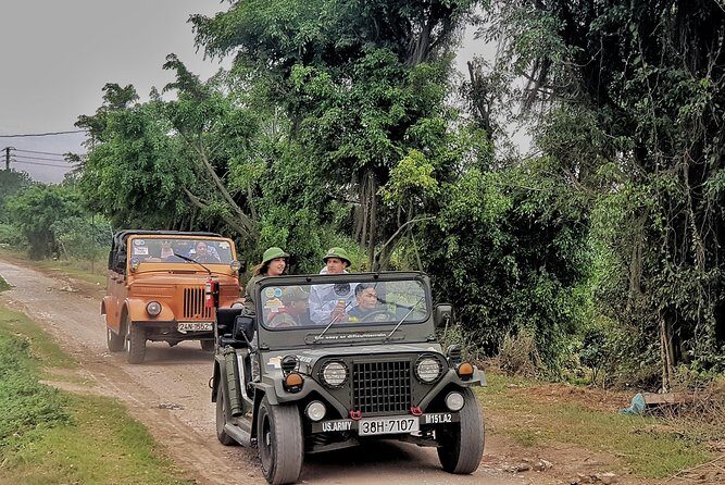 Hanoi Jeep Tour: Red River Countryside Culture & Daily Life - The Scenery & Guides