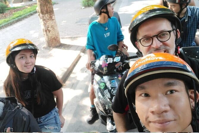 Hanoi Motorbike Tour for Historical Culture and Fun Sightseeing - Hanoi Motorbike Tour for Historical Culture and Fun Sightseeing
