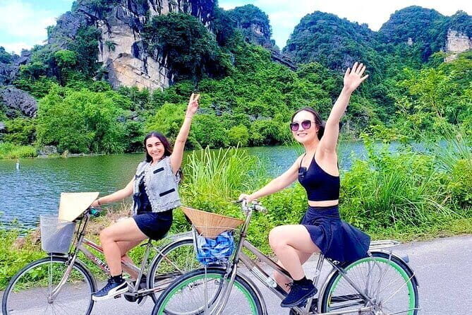 Hanoi - Ninh Binh 1 Day: Trang An, Hoa Lu, Mua Cave by Boat, Bike - The Real Deal: What the Reviews and Details Reveal