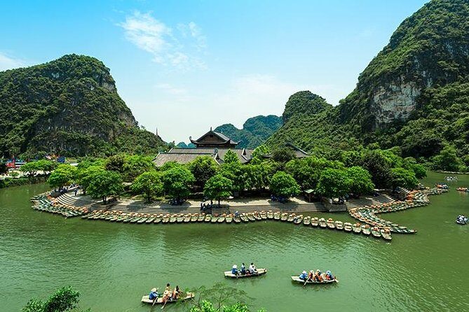 Hanoi - Ninh Binh Day Trip - Transportation & Group Size