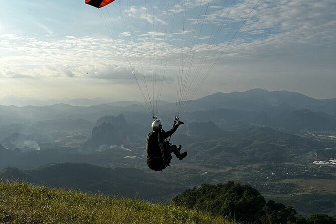 Hanoi Paragliding COMBO: Tandem paraglide + course (full-day) - The Experience in Detail
