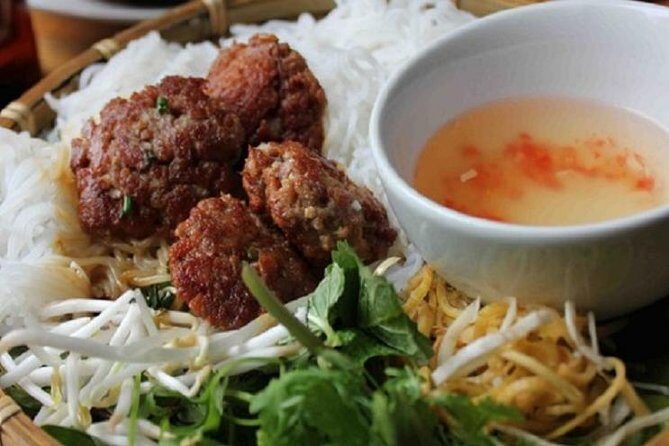 Hanoi Private Walking Tour: Street Food (HOT HOUR PROMOTING) - Authenticity & Value: What Sets This Tour Apart