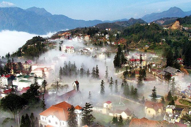 Hanoi-Sapa Trek 2 days 2 nights in Hotel with small group - The Sum Up