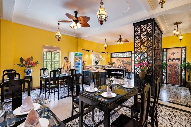Hanoi to Ninh Binh 1 day: Trang An - Tam Coc - Mua Cave - Hoa Lu - Final Thoughts: Is This Tour Right for You?