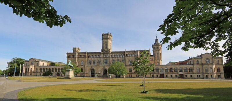 Hanover: Guided Walking Tour of the Nordstadt District - First Impressions: A Local Side of Hannover You Shouldn’t Miss