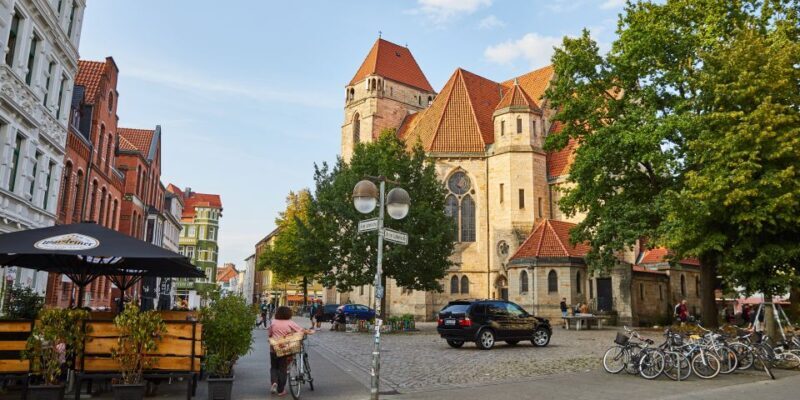 Hanover: Guided Walking Tour of the Nordstadt District - How It All Comes Together: The Experience