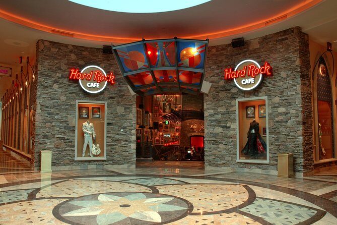 Hard Rock Cafe Foxwoods - Who Should Consider This Experience?
