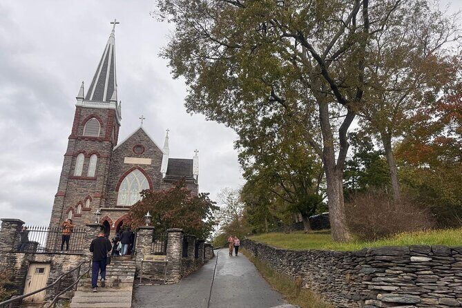 Harpers Ferry Proffesional Guided Tour - Who Should Consider This Tour?