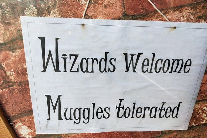 Harry Potter in Oxford Tour Divinity School entry Private Tour - FAQ