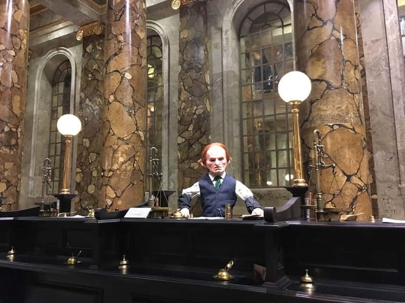 Harry Potter Studio Ticket & Tour of London Film Locations - Key Points