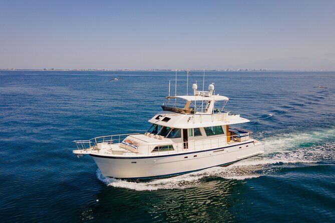 Hatteras 58-61' Luxury Yacht in Puerto Vallarta & Nuevo Nayarit - An Authentic Look at the Experience