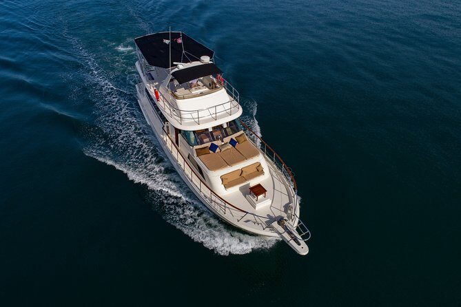 Hatteras 58-61' Luxury Yacht in Puerto Vallarta & Nuevo Nayarit - FAQ