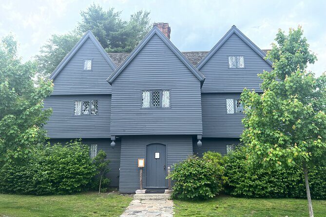 Haunted Salem Ghost Tour - What You Can Expect from the Salem Ghost Tour